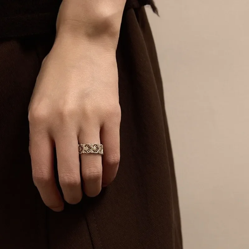 Yinxuan Ring Female Niche Design Light Luxury High-end Sense New Open Plain Ring Index Finger Ring Female
Yinxuan Ring Female Niche Design Light Luxury High-end Sense New Open Plain Ring Index Finger Ring Female