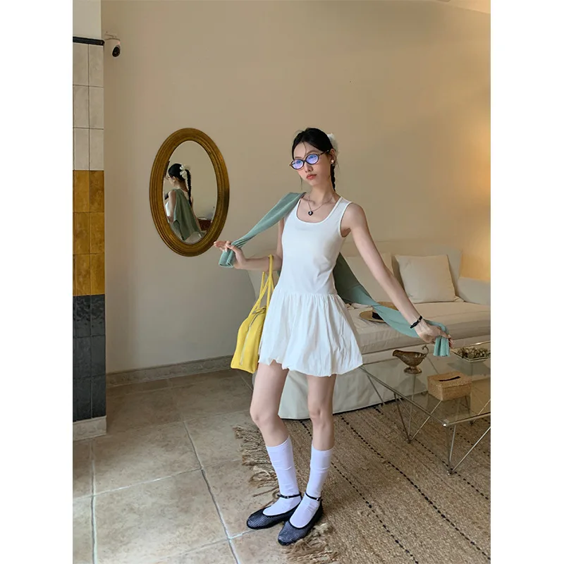 Aixili 2025 spring Korean ballet temperament bud skirt versatile simple vest dress women
Aixili 2025 spring Korean ballet temperament bud skirt versatile simple vest dress women