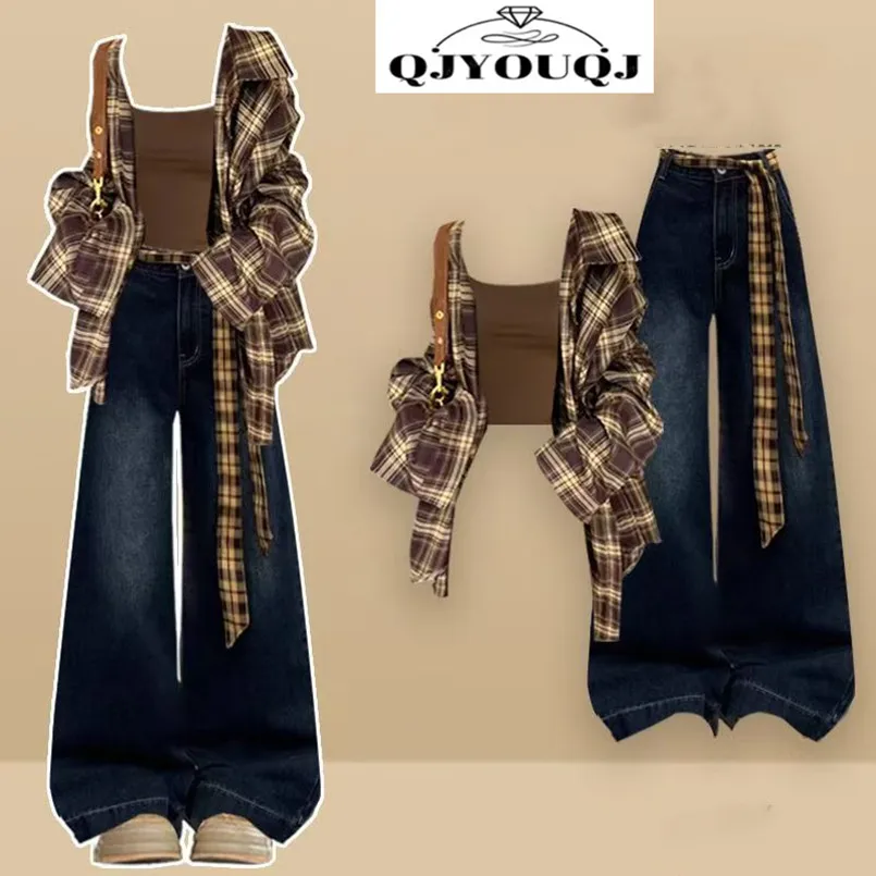 A Complete Set of New Plaid Shirt Vest High Waisted Jeans Three Piece Set for Spring and Autumn Meilad Outfit 
A Complete Set of New Plaid Shirt Vest High Waisted Jeans Three Piece Set for Spring and Autumn Meilad Outfit
