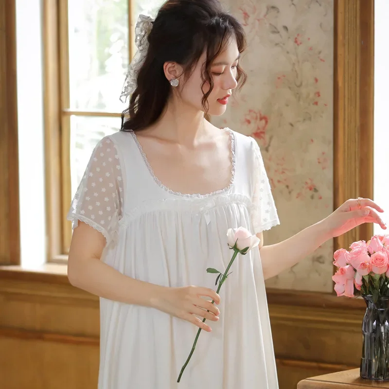 Elegant Cotton Nightdress Women Summer White Fairy Lace Short Sleeve Sleepwear Princess Nightwear Night Dress Vintage Nightgowns
Elegant Cotton Nightdress Women Summer White Fairy Lace Short Sleeve Sleepwear Princess Nightwear Night Dress Vintage Nightgowns