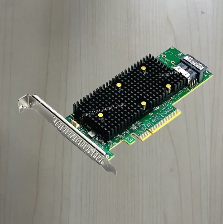 **LSI 9400-16i/8i HBA – 12Gbps PCIe 16 Port IT Mode JBOD, Includes 4x SFF-8643 SAS Cable**
**LSI 9400-16i/8i HBA – 12Gbps PCIe 16 Port IT Mode JBOD, Includes 4x SFF-8643 SAS Cable**