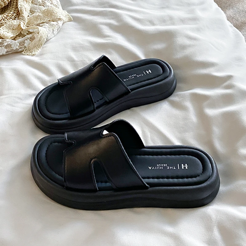 Cloud Slides for Women Pillow Soft Non-Slip Platform Sandals Lightweight Summer Slippers Indoor and Outdoor
Cloud Slides for Women Pillow Soft Non-Slip Platform Sandals Lightweight Summer Slippers Indoor and Outdoor