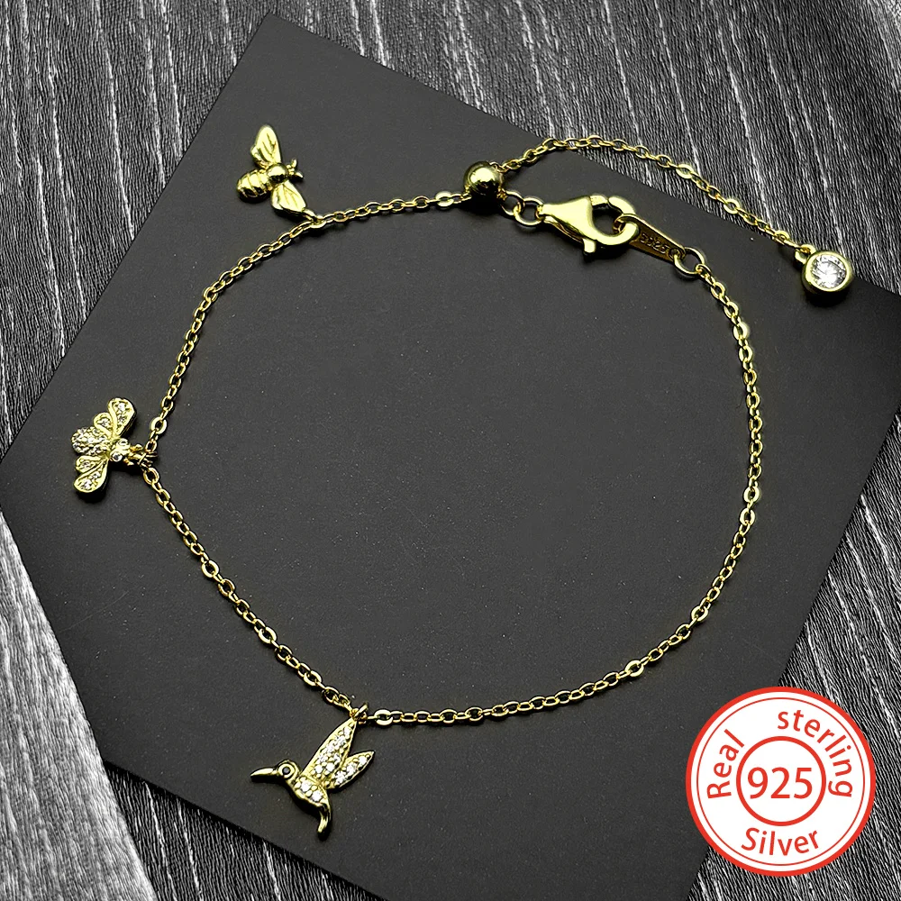 Luxury 925 Sterling Silver Zircons Hummingbird Bee Bracelets For Women Girls Gold Plated Adjustable Hand Chain Party Jewelry
Luxury 925 Sterling Silver Zircons Hummingbird Bee Bracelets For Women Girls Gold Plated Adjustable Hand Chain Party Jewelry