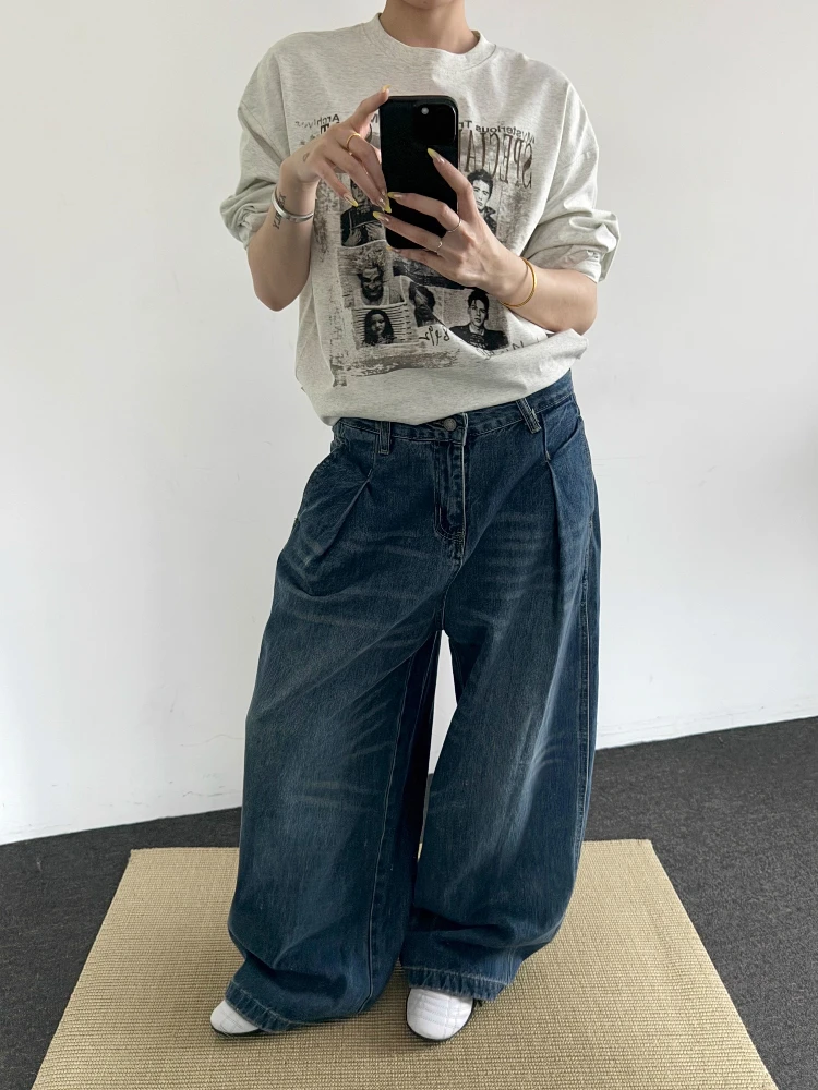 Джинсы в американском ретро-стиле с плиссировкой и пуговицами, унисекс, свободный крой, повседневные, широкие штанины, для пар
Джинсы в американском ретро-стиле с плиссировкой и пуговицами, унисекс, свободный крой, повседневные, широкие штанины, для пар