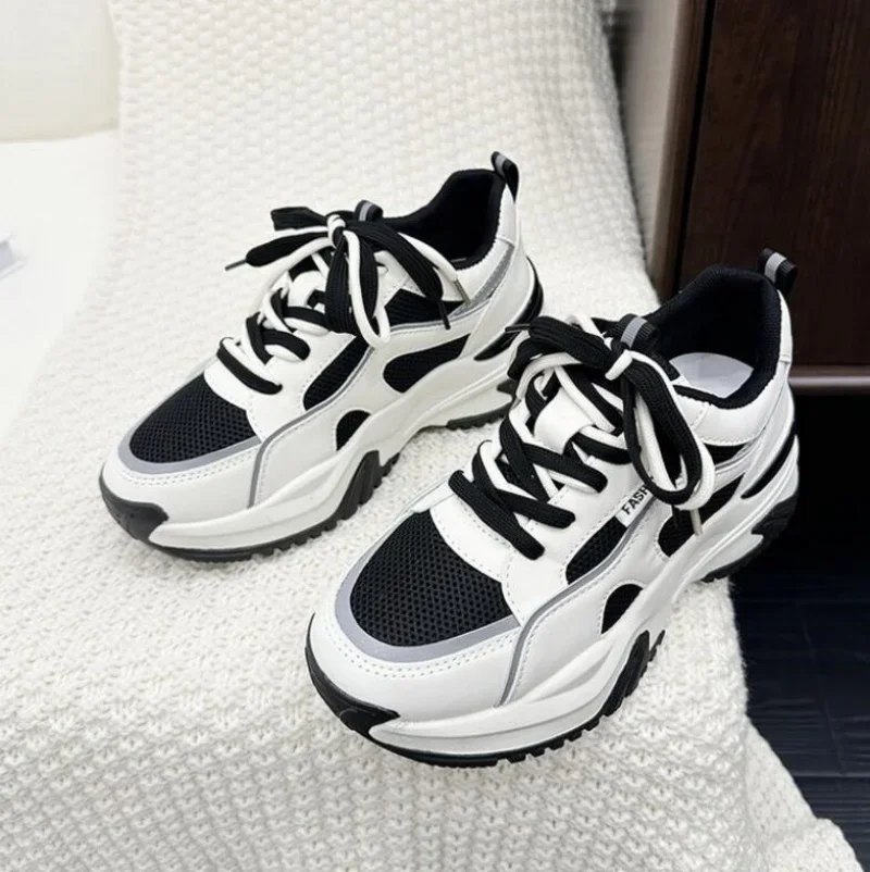 2024 Women's sports running sneakers, fashion breathable gym walking tennis shoes, women's casual shoes fashion generation
2024 Women's sports running sneakers, fashion breathable gym walking tennis shoes, women's casual shoes fashion generation