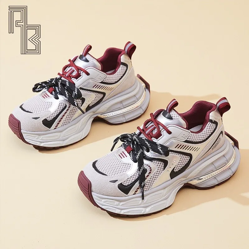 Female Soft Bottom Daddy Shoes Black Autumn and Winter Sports Female New Casual Female Thick Bottom Increase Warm Running
Female Soft Bottom Daddy Shoes Black Autumn and Winter Sports Female New Casual Female Thick Bottom Increase Warm Running