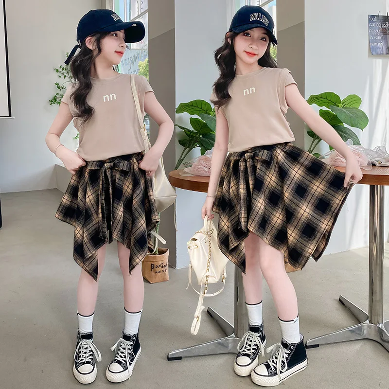 Fashion Children's Clothes Set 2025 Summer Korean Plaid Girls Tops + Skirt Suit Trendy Two Pieces Costume Kids Streetwear Outfit
Fashion Children's Clothes Set 2025 Summer Korean Plaid Girls Tops + Skirt Suit Trendy Two Pieces Costume Kids Streetwear Outfit