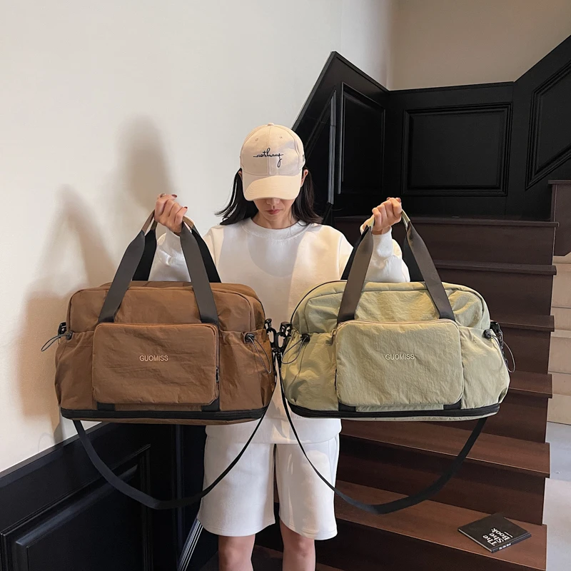 2025 New Large Capaci Travel Bag ex Lightweight Portable Sports Fitn Bag Separate Wet And Dry Handbag for Men And Women
2025 New Large Capaci Travel Bag ex Lightweight Portable Sports Fitn Bag Separate Wet And Dry Handbag for Men And Women