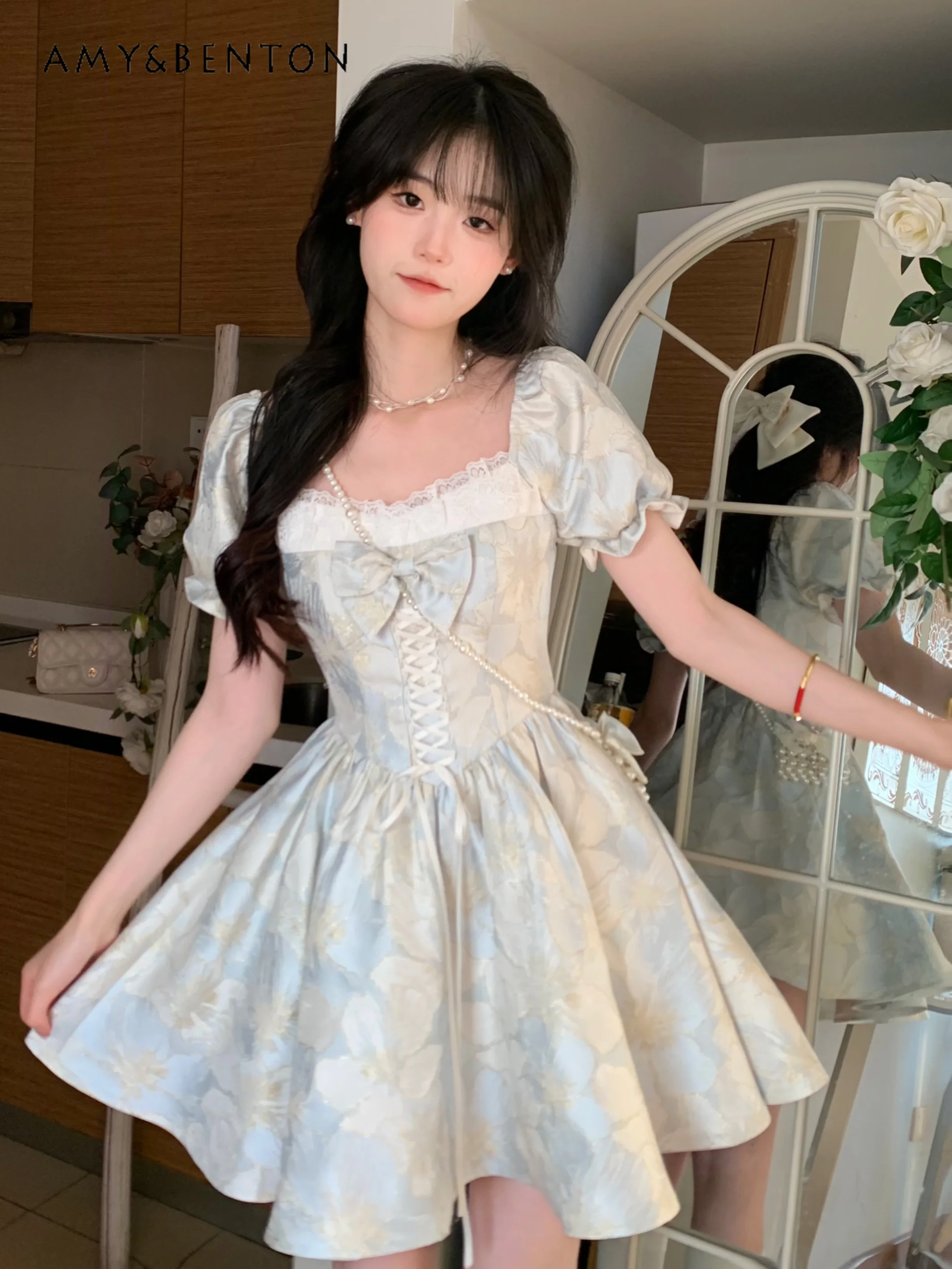 Summer Sweet Cute Bowknot Stitching Lace Up Mini Dress for Women Elegant Gentle Square Collar Short Sleeve Slim A-line Dresses
Summer Sweet Cute Bowknot Stitching Lace Up Mini Dress for Women Elegant Gentle Square Collar Short Sleeve Slim A-line Dresses