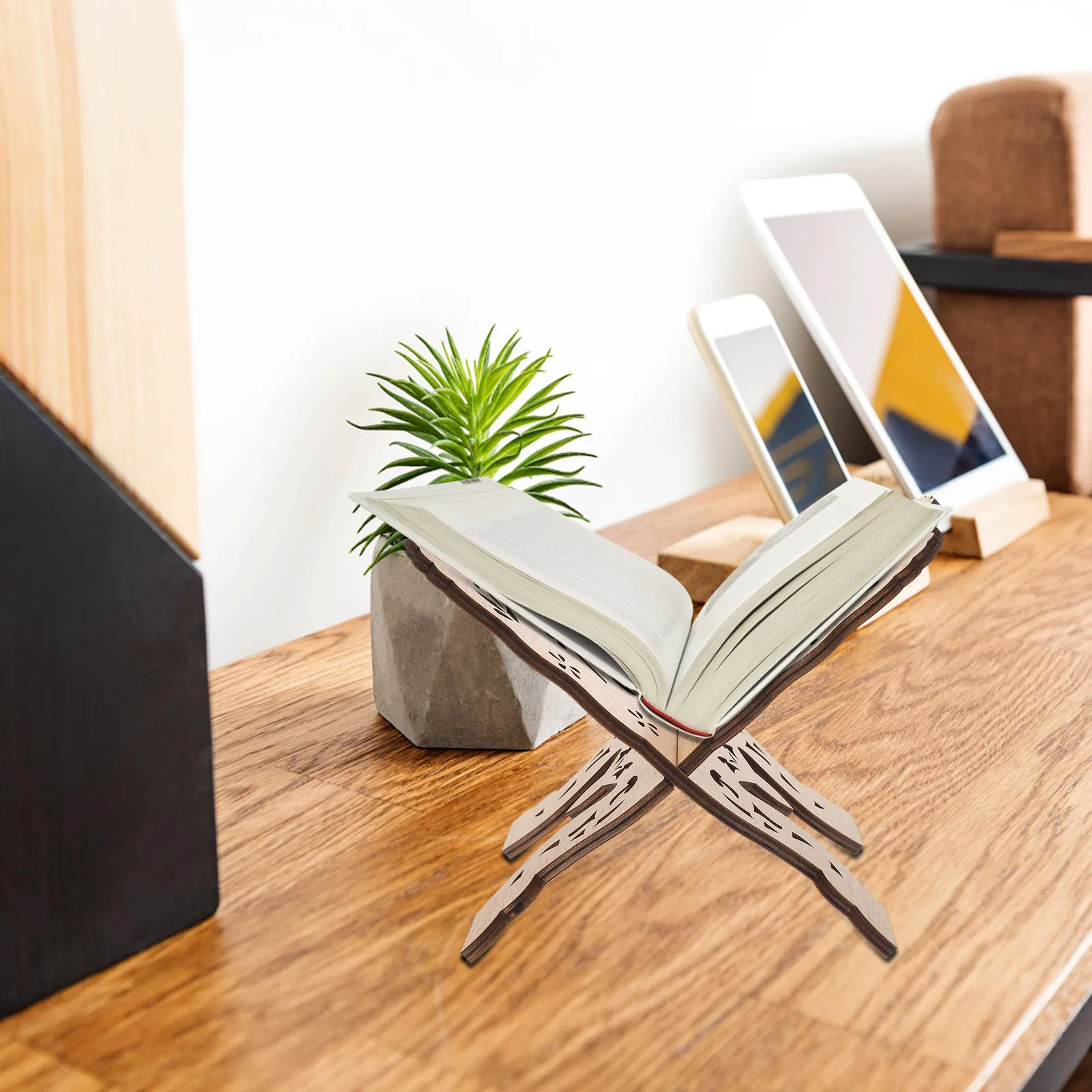 Wood Book Stand Sturdy Eco-Friendly Desktop Organizer For Quran Kuran Koran Storage Hollow Flower Design Festival Use Shelf
Wood Book Stand Sturdy Eco-Friendly Desktop Organizer For Quran Kuran Koran Storage Hollow Flower Design Festival Use Shelf