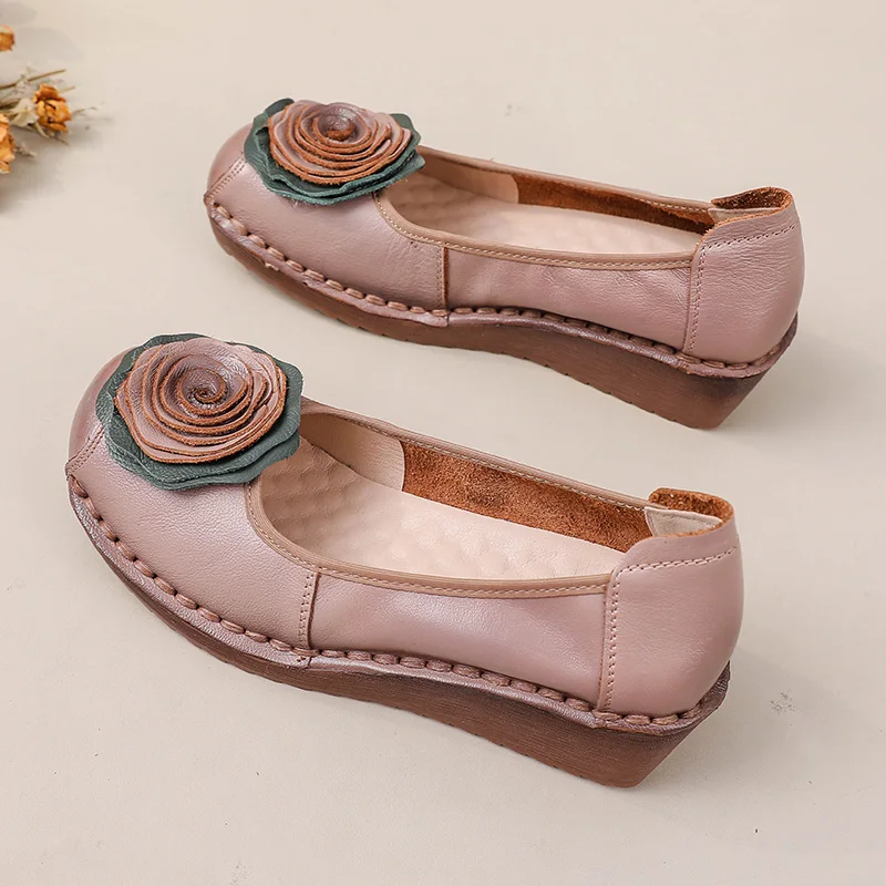 New cow leather ballet flats women's wedged loafers vintage slip on shoes woman red moccasins demi-season shoes for the elderly
New cow leather ballet flats women's wedged loafers vintage slip on shoes woman red moccasins demi-season shoes for the elderly
