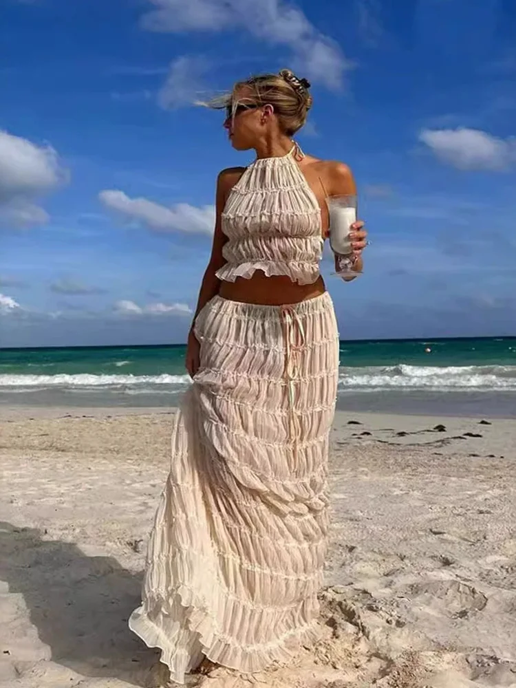 Sexy Bohemian women's clothing, backless, 2-piece beach vacation set, vintage camisole collar T-shirt+party dress
Sexy Bohemian women's clothing, backless, 2-piece beach vacation set, vintage camisole collar T-shirt+party dress