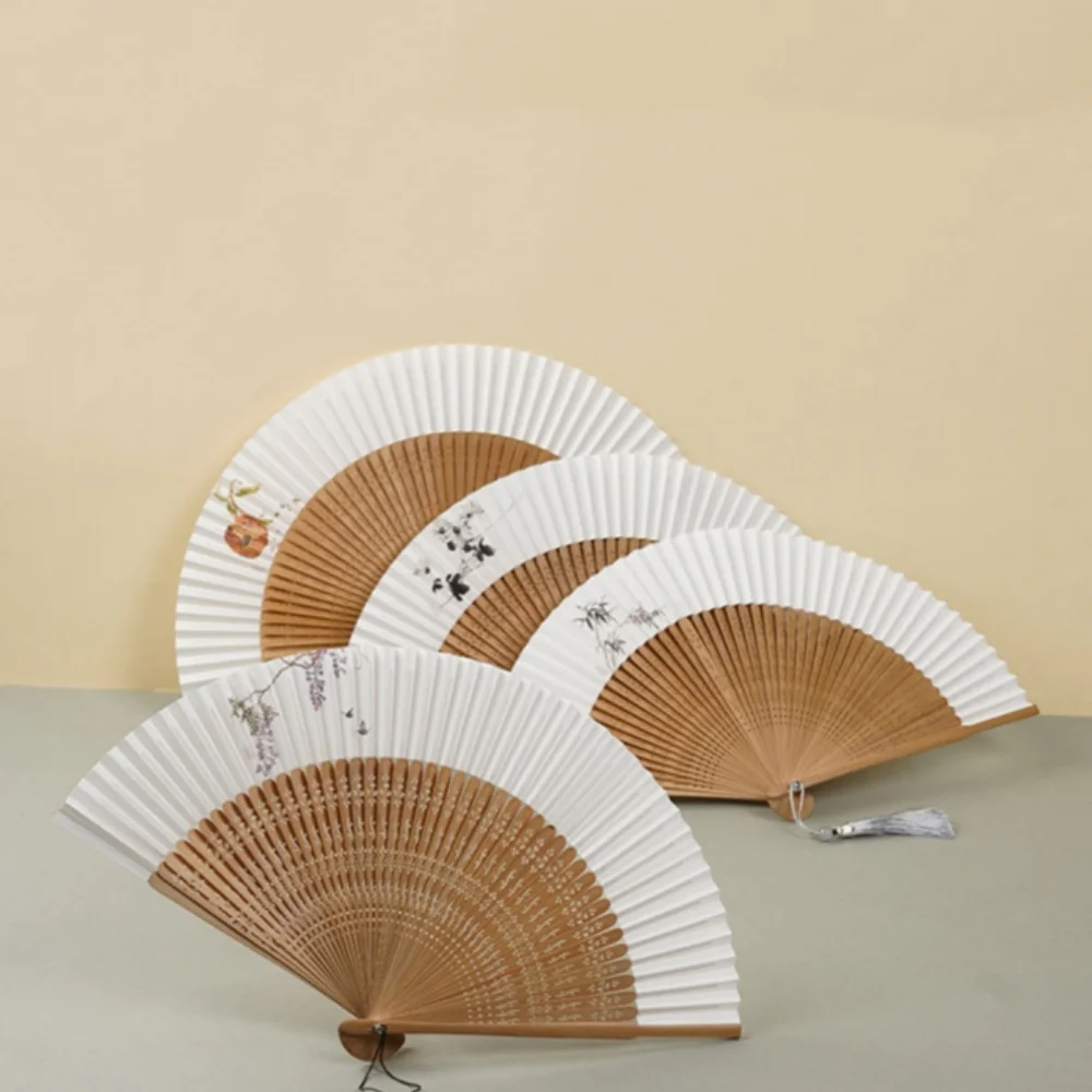 Dance Paper Fans Portable Hanfu Bambou Hand Fans Exquisite Women Paper Fan Classical Bamboo Ventilador Summer Abanicos Para Boda
Dance Paper Fans Portable Hanfu Bambou Hand Fans Exquisite Women Paper Fan Classical Bamboo Ventilador Summer Abanicos Para Boda