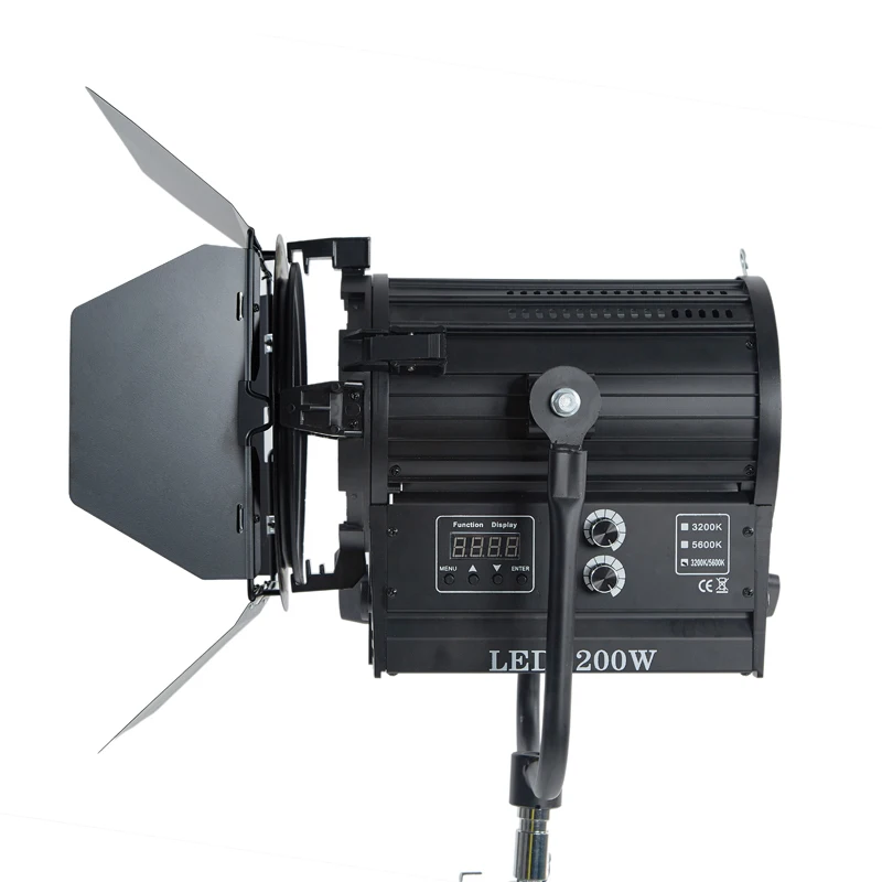 TV studio lighting equipment LED Bi-color200W focusable Fresnel Lens Spotlight photographic lighting stage light
TV studio lighting equipment LED Bi-color200W focusable Fresnel Lens Spotlight photographic lighting stage light