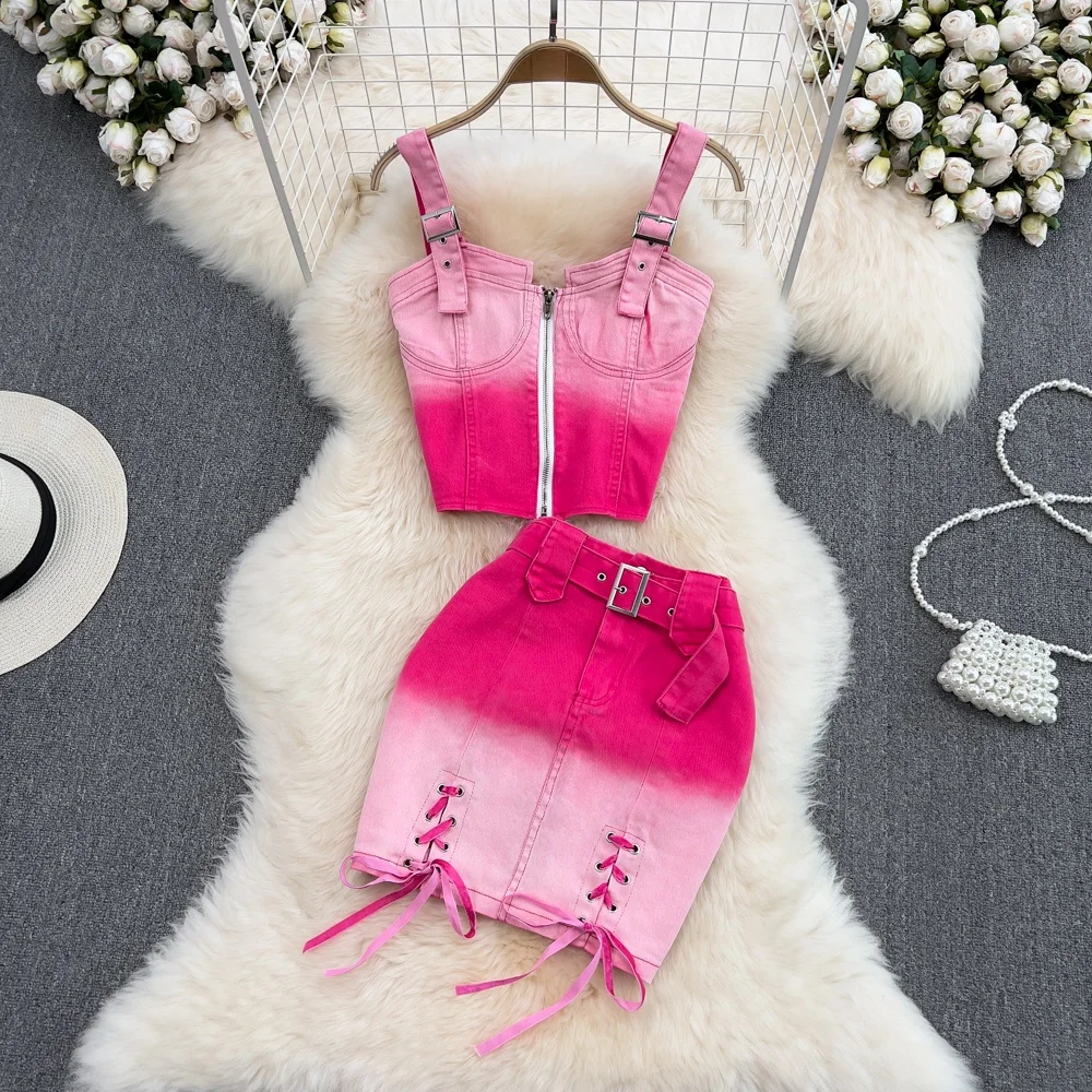 Pink adient Sexy Girl Denim Faion Set Strap Vest High Waist ter f Skirt Summer Two-Piece Polyester Student Workwear
Pink adient Sexy Girl Denim Faion Set Strap Vest High Waist ter f Skirt Summer Two-Piece Polyester Student Workwear