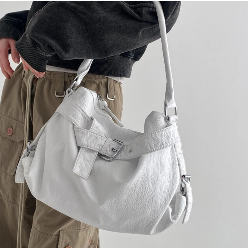 2025 New Retro Motorcycle Bule Large Capaci Single oulder Bag Spicy Girl Personalized Faion Simple Underarm Tote Bag
2025 New Retro Motorcycle Bule Large Capaci Single oulder Bag Spicy Girl Personalized Faion Simple Underarm Tote Bag