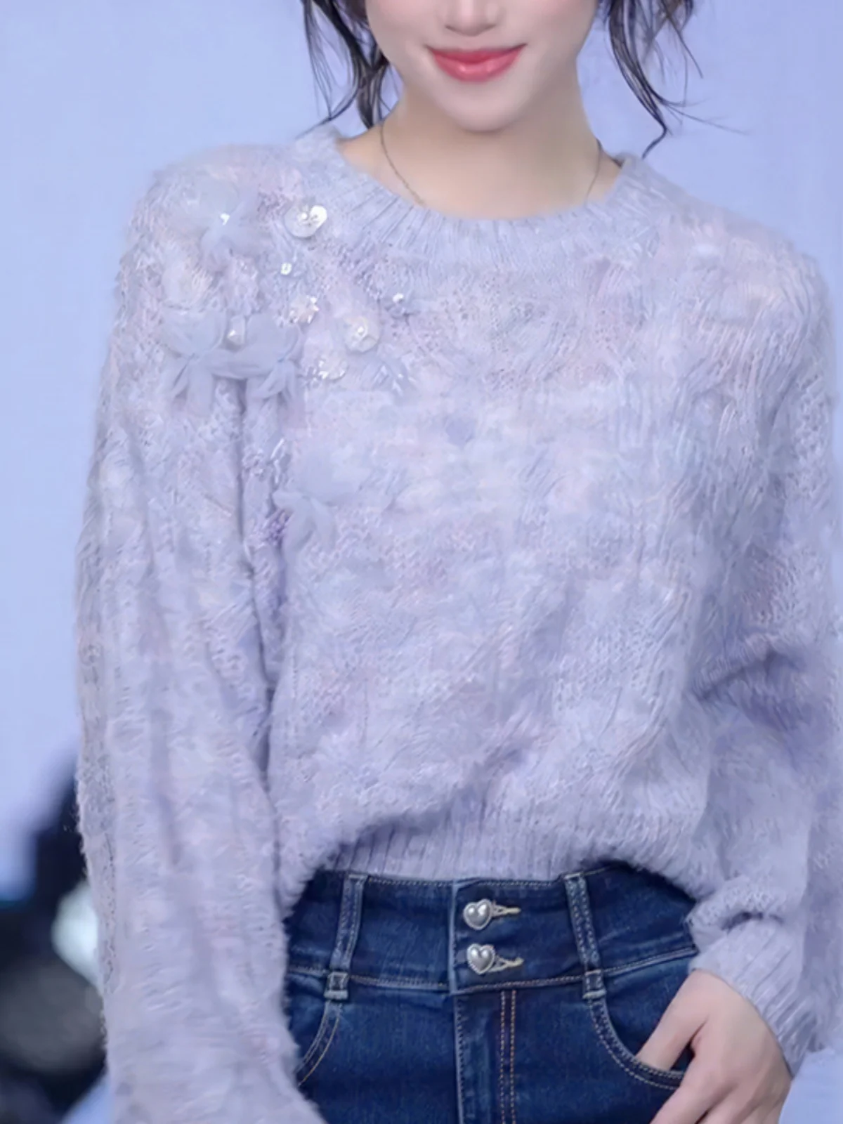 Элегантный фиолетовый свитер с 3D-цветами и жемчугом, вязаный, с эффектом объема, в корейском стиле, для осени и зимы
Элегантный фиолетовый свитер с 3D-цветами и жемчугом, вязаный, с эффектом объема, в корейском стиле, для осени и зимы