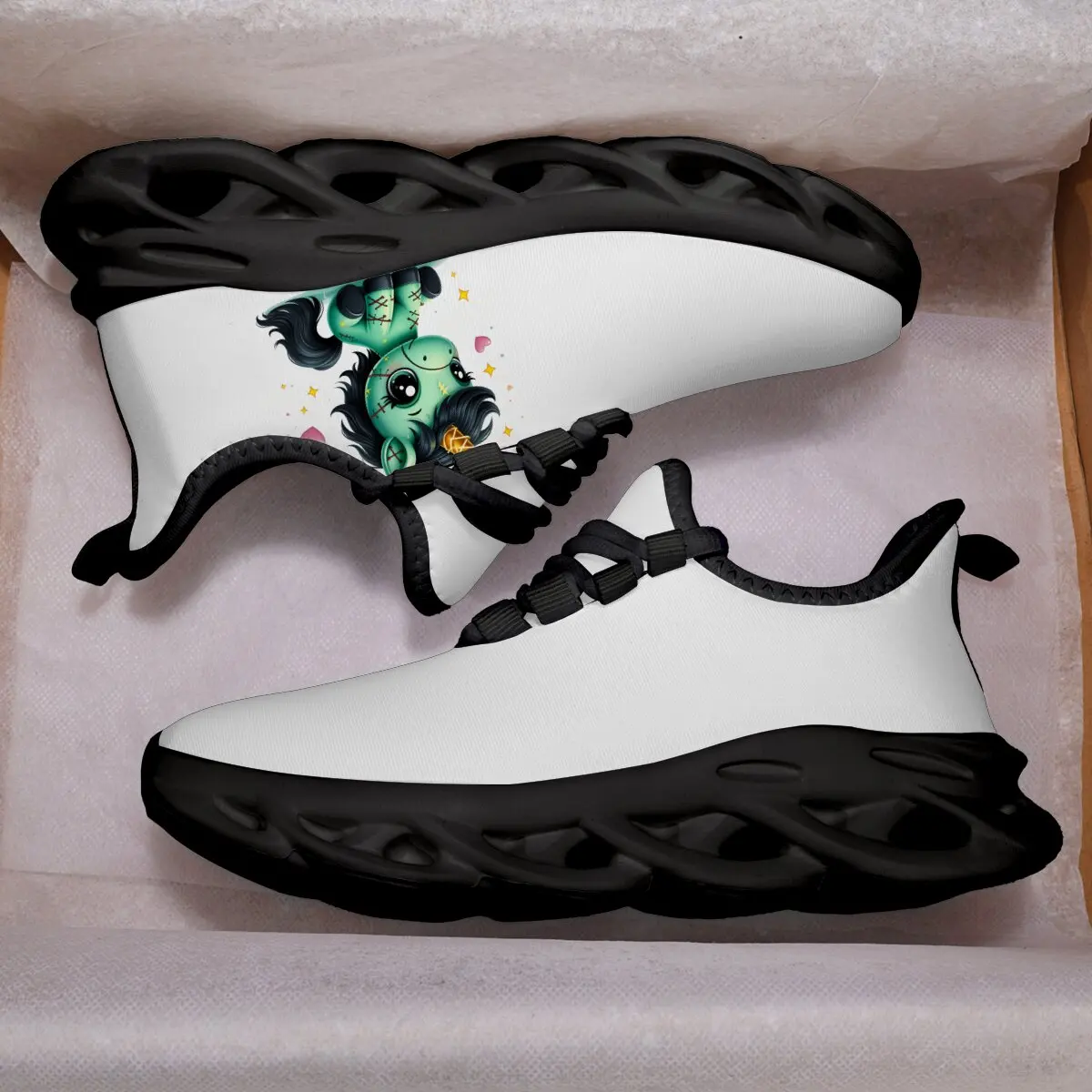 Белые повседневные кроссовки Disney с милыми прошитыми зелеными сердечками единорога и звездами. Обувь для маленьких мальчиков. Детская обувь для девочек.
Белые повседневные кроссовки Disney с милыми прошитыми зелеными сердечками единорога и звездами. Обувь для маленьких мальчиков. Детская обувь для девочек.