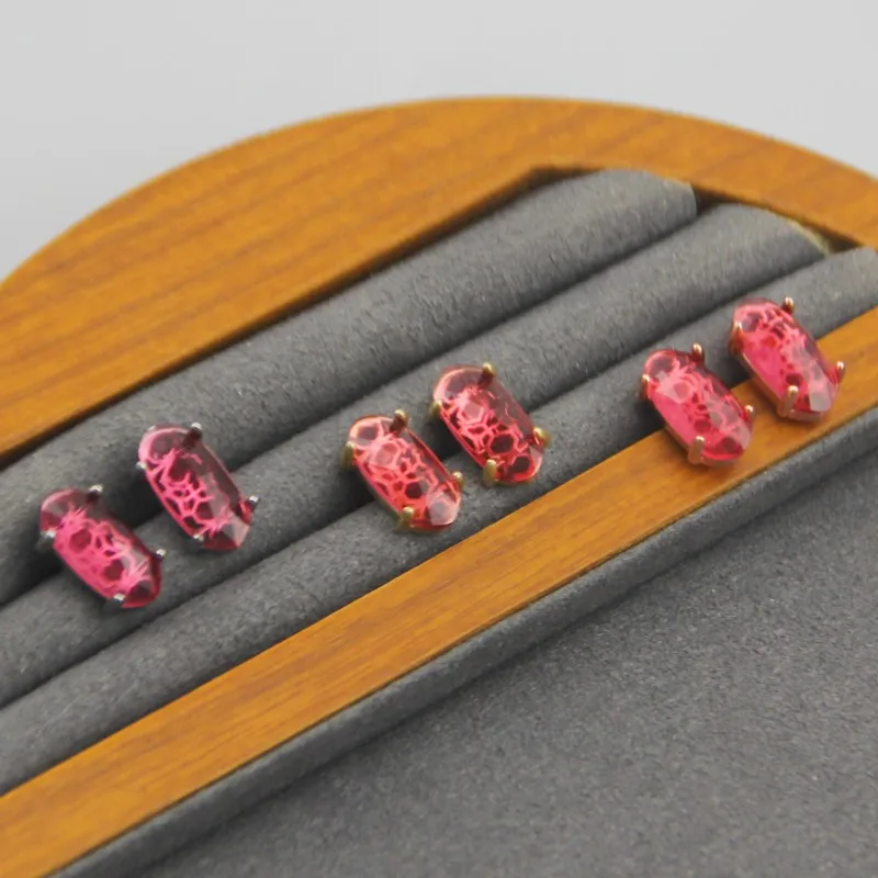 KS European and American Fashion Trends Sweet and Fresh Geometric Oval Faceted Transparent Red Glass Versatile Earrings
KS European and American Fashion Trends Sweet and Fresh Geometric Oval Faceted Transparent Red Glass Versatile Earrings