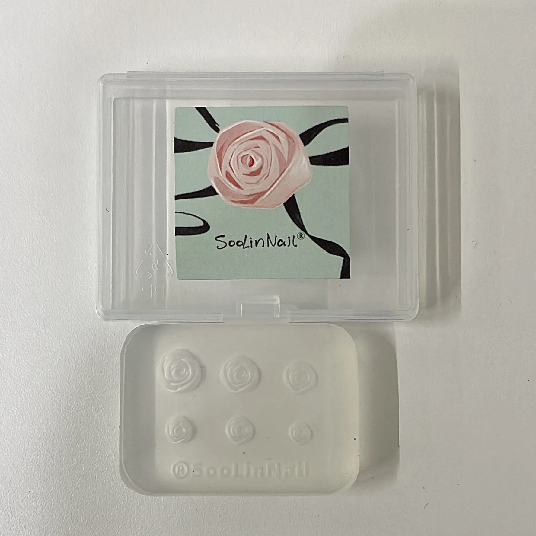 1pcs French Rose Flower Nail Art Stamping Carved Silicone Mold DIY Template Stencils Reusable Tools 2026 New Arrivals
1pcs French Rose Flower Nail Art Stamping Carved Silicone Mold DIY Template Stencils Reusable Tools 2026 New Arrivals
