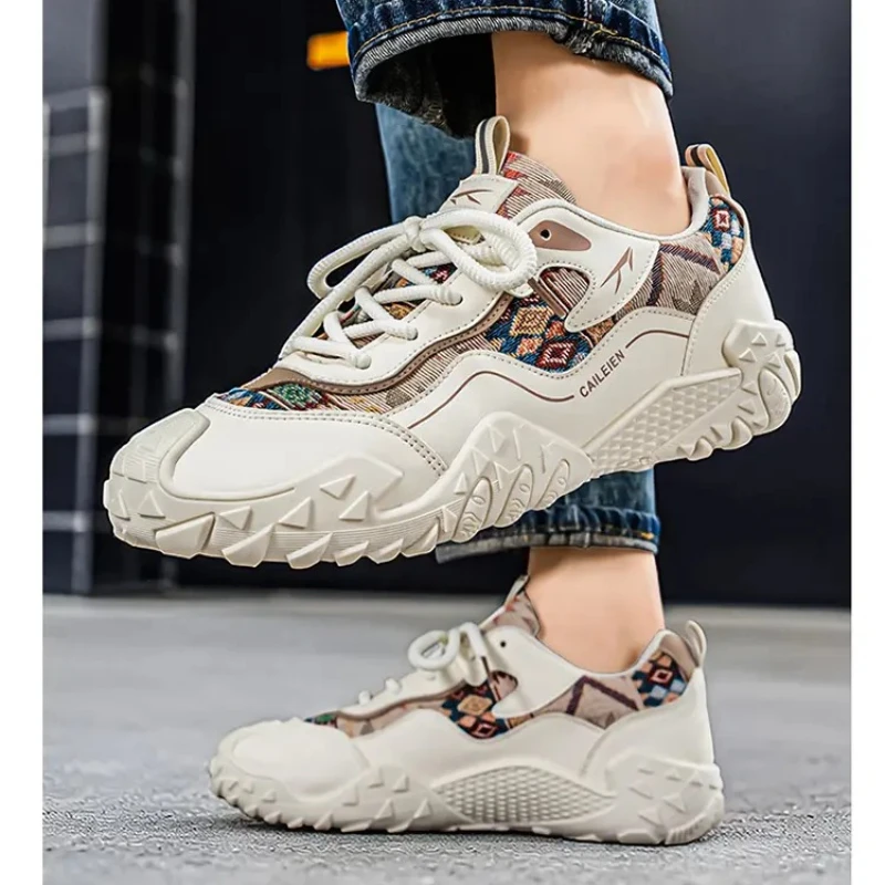 Men's comfortable, fashionable, classic, popular trend, microfiber board shoes, white shoes
Men's comfortable, fashionable, classic, popular trend, microfiber board shoes, white shoes