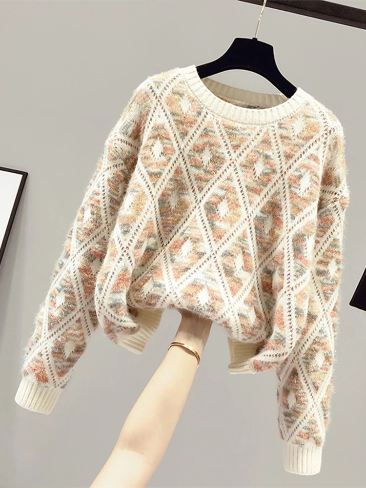Women O Neck Cropped Long Sleeve Diamond Knitted Sweater Coats Spring Autumn Loose Korean Fashion Pullover 2024 News R147
Women O Neck Cropped Long Sleeve Diamond Knitted Sweater Coats Spring Autumn Loose Korean Fashion Pullover 2024 News R147