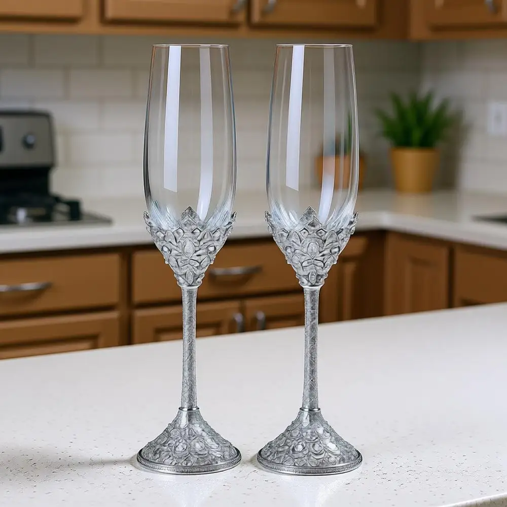 Набор из 2 бокалов для шампанского Lutes, украшенных стразами, идеально подходят для свадеб, юбилеев, дней рождений, Рождества, 200 мл, многоразовые
Набор из 2 бокалов для шампанского Lutes, украшенных стразами, идеально подходят для свадеб, юбилеев, дней рождений, Рождества, 200 мл, многоразовые