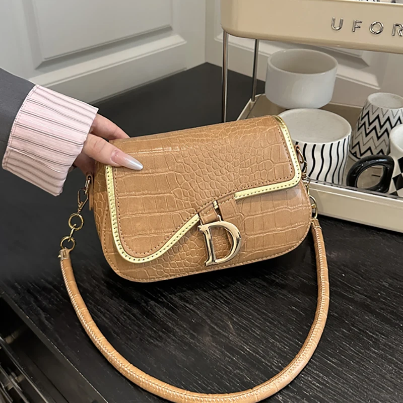 Trendy Square Underarm Bag Single Shoulder Crossbody Bag Women Soft PU Leather Luxury Fashion Small Versatile Bags High-end
Trendy Square Underarm Bag Single Shoulder Crossbody Bag Women Soft PU Leather Luxury Fashion Small Versatile Bags High-end