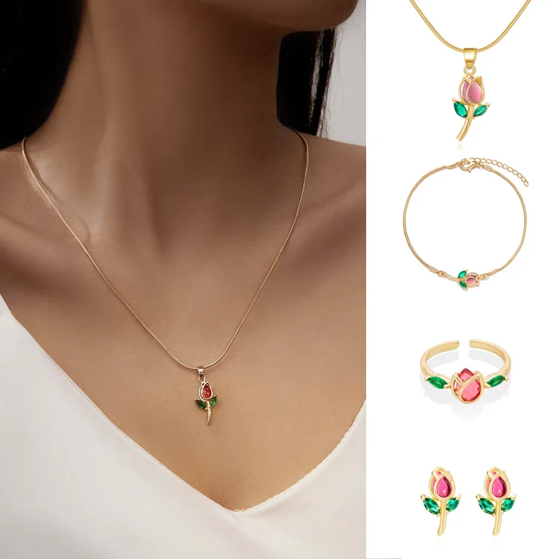 4pcs/set Vintage Elegant Tulip Flower Pendant Bracelet for Women Fashion Aesthetic Flowers Rings Earring Wedding Party Jewelry
4pcs/set Vintage Elegant Tulip Flower Pendant Bracelet for Women Fashion Aesthetic Flowers Rings Earring Wedding Party Jewelry