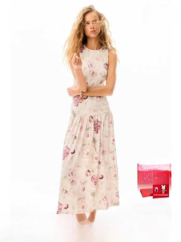 H&M Весна 2025 Женское платье с принтом Dr Strapl, микро-клеш, длинное, из полиэстера и спандекса, с круглым вырезом, средней длины
H&M Весна 2025 Женское платье с принтом Dr Strapl, микро-клеш, длинное, из полиэстера и спандекса, с круглым вырезом, средней длины