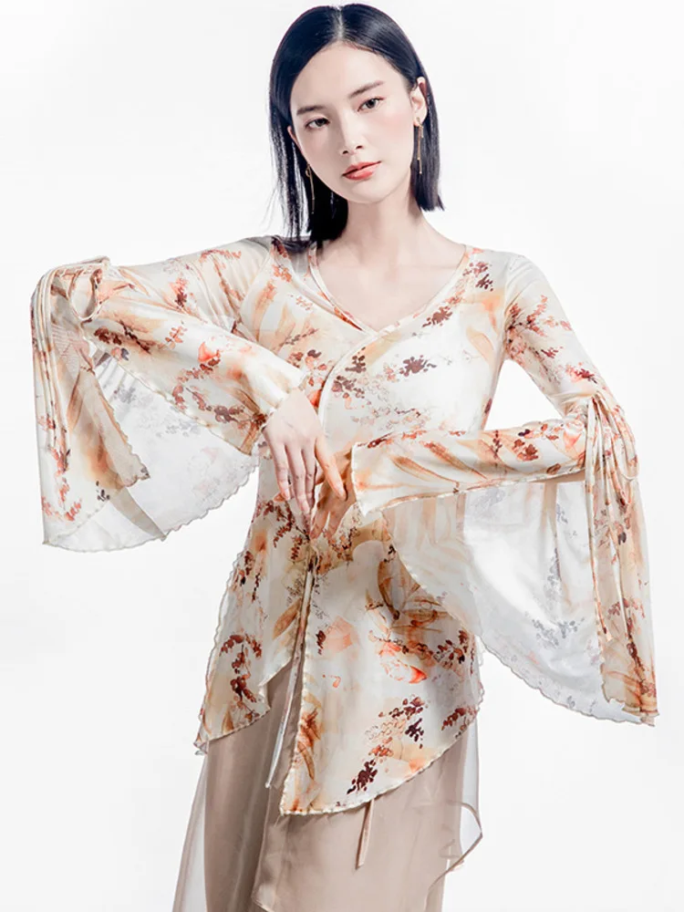 Women Printed Mesh V-Neck Dance Top with Tie-Front, Bell Sleeves, and Slit Hem for Classical Stage Performance T-Shirt Elegant
Women Printed Mesh V-Neck Dance Top with Tie-Front, Bell Sleeves, and Slit Hem for Classical Stage Performance T-Shirt Elegant