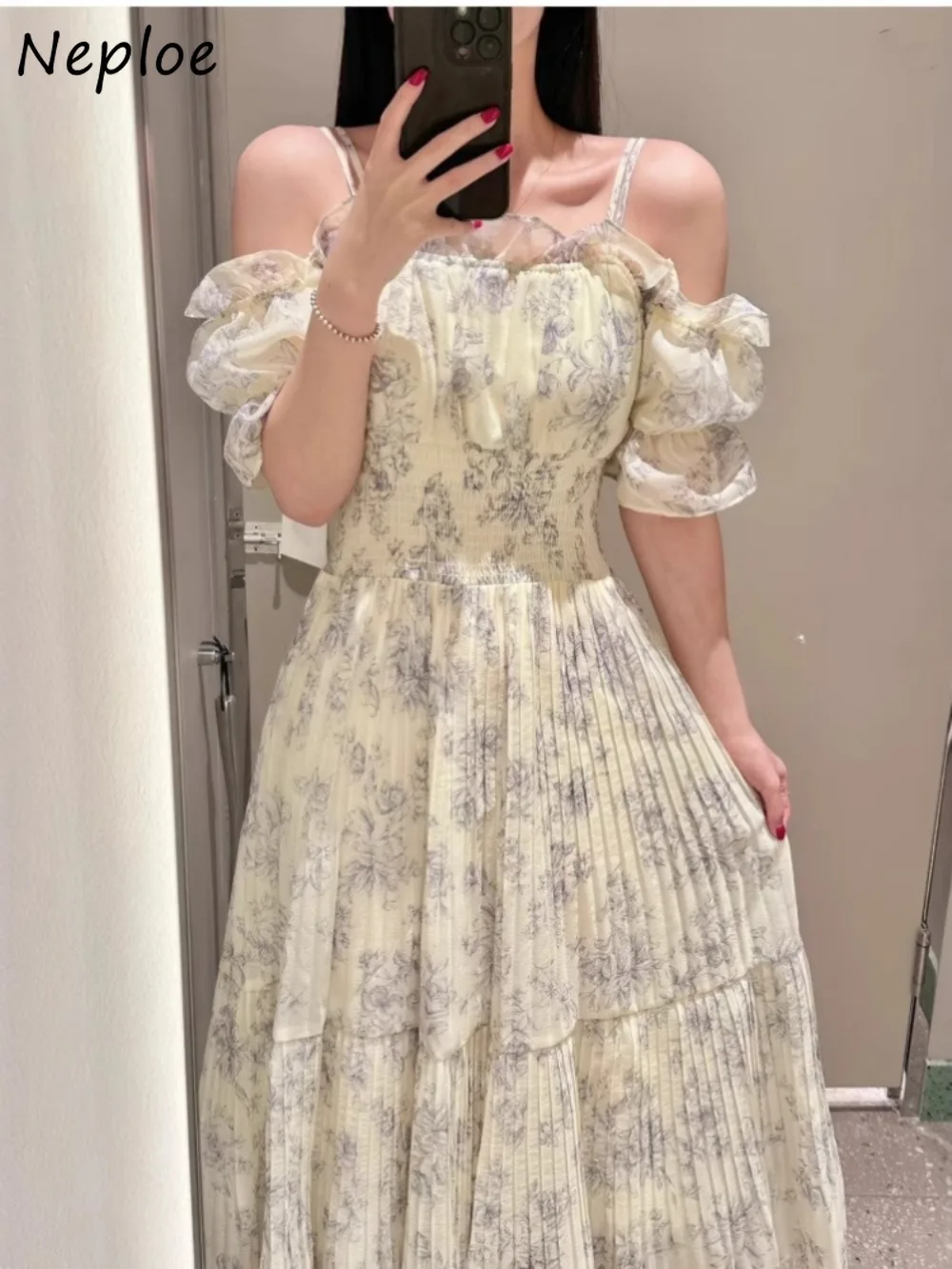 Neploe Fairy Lovely Mesh Ruched Patchwork Robe Mid-length Puff Sleeve Off Shoulder Slim Mujer Japan Print Pleated Fresh Dress
Neploe Fairy Lovely Mesh Ruched Patchwork Robe Mid-length Puff Sleeve Off Shoulder Slim Mujer Japan Print Pleated Fresh Dress