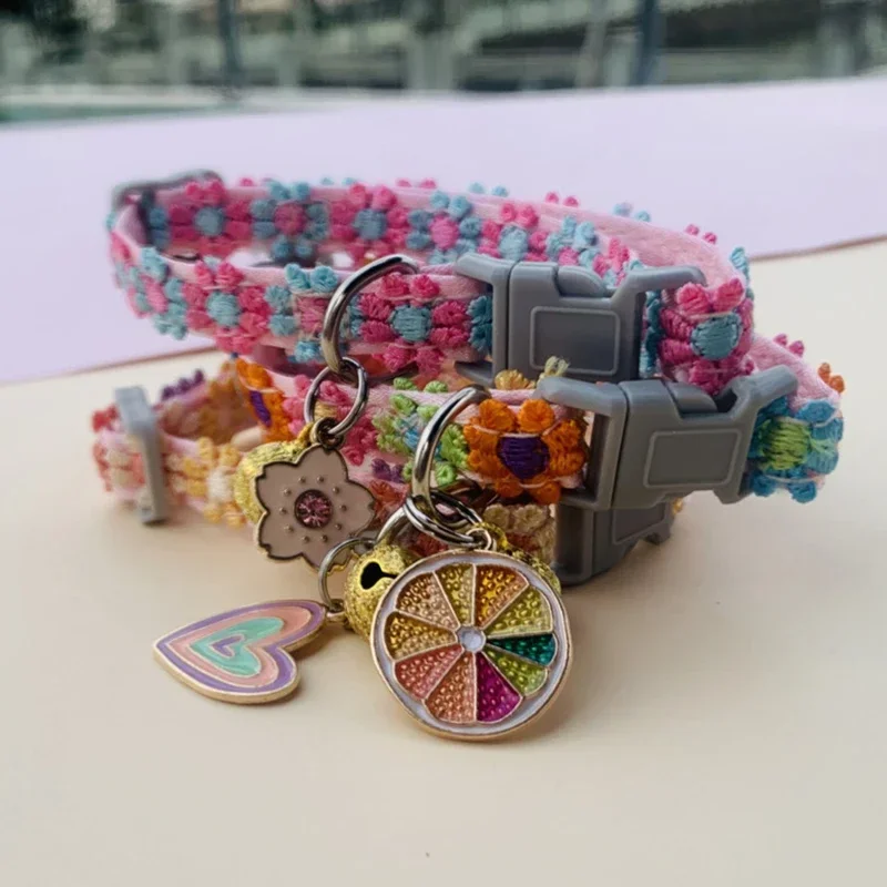 Fashion Rainbow Flower Cat Collar With Bell Kitten Puppy Necklace Adjustable Buckle Colorful Lace Kitten Collar Dog Accessories
Fashion Rainbow Flower Cat Collar With Bell Kitten Puppy Necklace Adjustable Buckle Colorful Lace Kitten Collar Dog Accessories