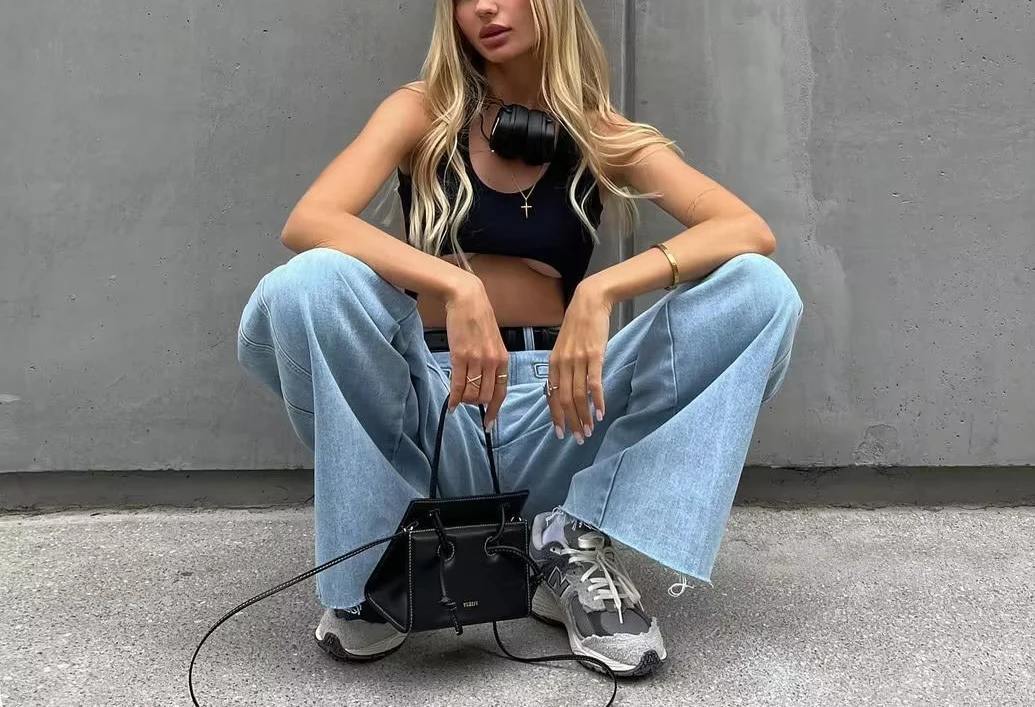 High Waist Wide Leg Jeans American Retro Spring New Loose Straight Cut Double Stitch Frayed Hem Floor Length Women's Jeans
High Waist Wide Leg Jeans American Retro Spring New Loose Straight Cut Double Stitch Frayed Hem Floor Length Women's Jeans