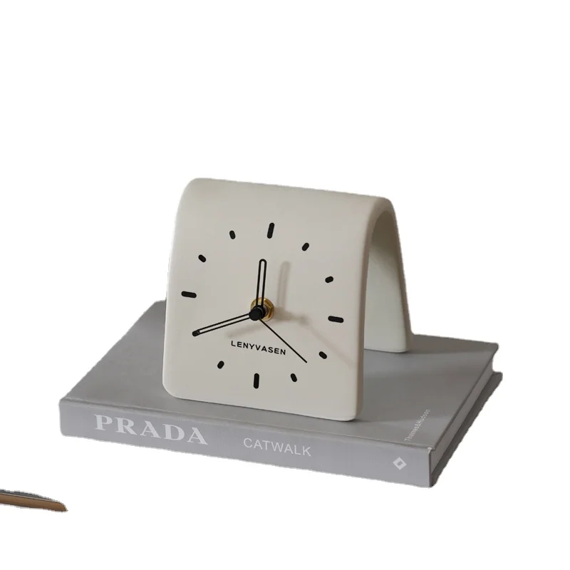 Simple and Fashionable Living Room, Home Clock, Modern Creative Desktop Decoration Desk Clock Alarm Clock Digital
Simple and Fashionable Living Room, Home Clock, Modern Creative Desktop Decoration Desk Clock Alarm Clock Digital
