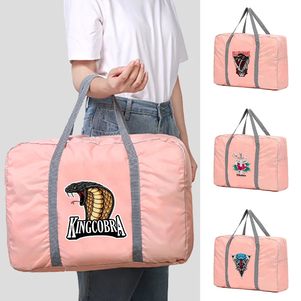 Waterproof Folding Travel Bag Nylon Large Capacity Travel HandBags For Men And Women New Fashion Duffle Bag Luggage Storage Bag
Waterproof Folding Travel Bag Nylon Large Capacity Travel HandBags For Men And Women New Fashion Duffle Bag Luggage Storage Bag