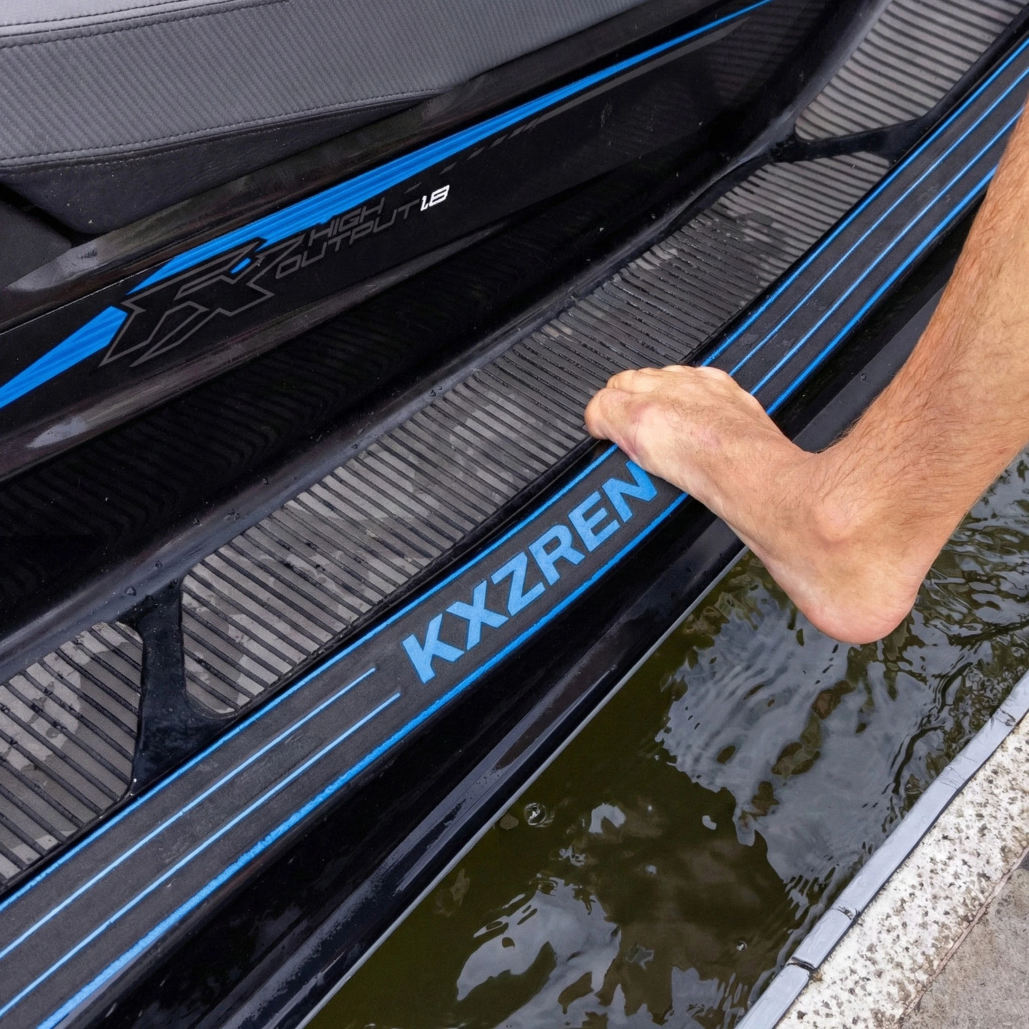 KXKZREN EVA Foam Jet Ski Traction Pads Non-Slip PWC Jet Ski Gunwale Protector Mats Self-Adhesive Grip Sheet Boat Accessories
KXKZREN EVA Foam Jet Ski Traction Pads Non-Slip PWC Jet Ski Gunwale Protector Mats Self-Adhesive Grip Sheet Boat Accessories