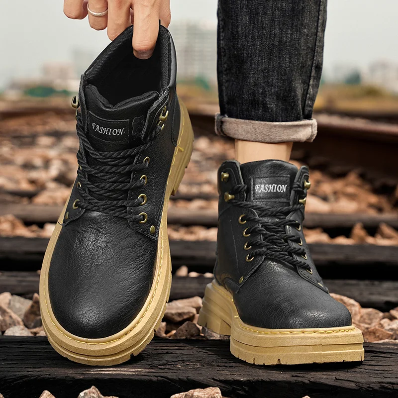 Classic Fashion Black Boots for Man Breathable Leather Men's Motorcycle Boots Platform Ankle Boots Men Work Boots botas hombre
Classic Fashion Black Boots for Man Breathable Leather Men's Motorcycle Boots Platform Ankle Boots Men Work Boots botas hombre