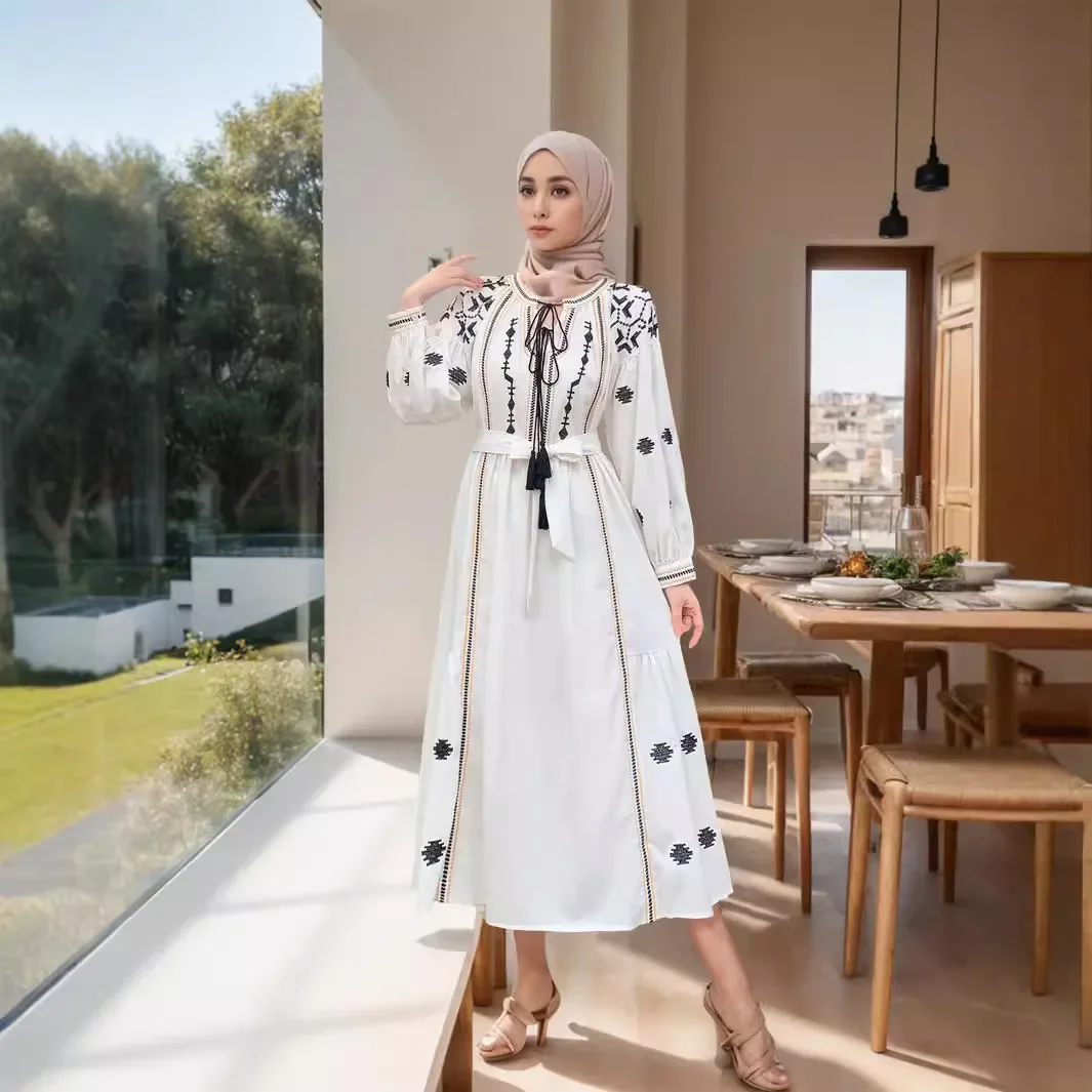 Ukraine Dubai Embroidered Abayas for Women Muslim Maxi Dress Turkey Kaftan Ramadan Islam Clothing Eid Djellaba Caftan Vestidos
Ukraine Dubai Embroidered Abayas for Women Muslim Maxi Dress Turkey Kaftan Ramadan Islam Clothing Eid Djellaba Caftan Vestidos