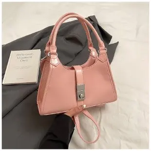Chic Vintage Leather Crossbody Bag For Women - Minimalist Luxury Purse With Trendy Solid Color & Designer Charm
Chic Vintage Leather Crossbody Bag For Women - Minimalist Luxury Purse With Trendy Solid Color & Designer Charm