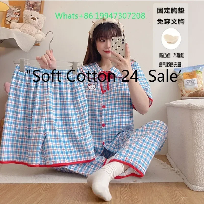 Summer new lapel cartoon short-sleeved short trousers Hello Kitty three-piece cloud cotton with chest pad cute loungewear
Summer new lapel cartoon short-sleeved short trousers Hello Kitty three-piece cloud cotton with chest pad cute loungewear