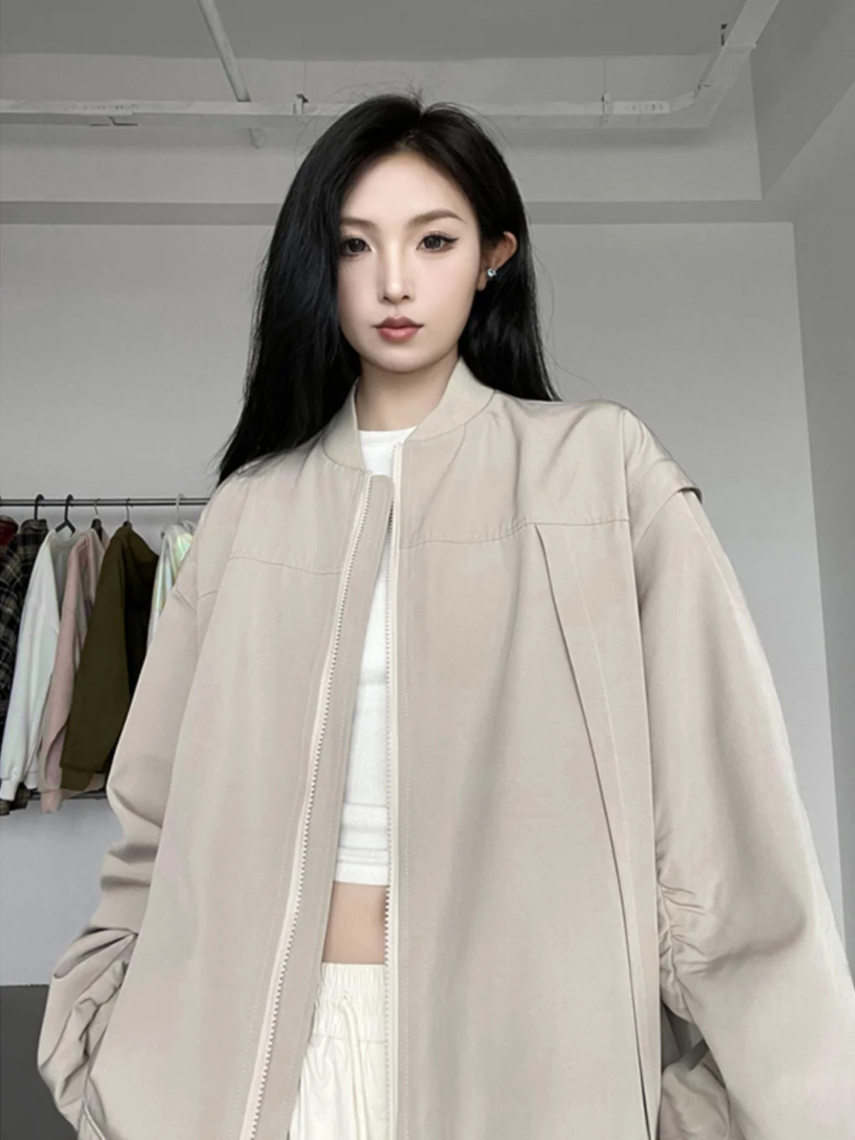 Американский мужской летный жилет Jaet в стиле хип-хоп, бейсбольный жилет для пары без кепки Jaet, полиэстер, длинный свеч, на молнии...
Американский мужской летный жилет Jaet в стиле хип-хоп, бейсбольный жилет для пары без кепки Jaet, полиэстер, длинный свеч, на молнии...