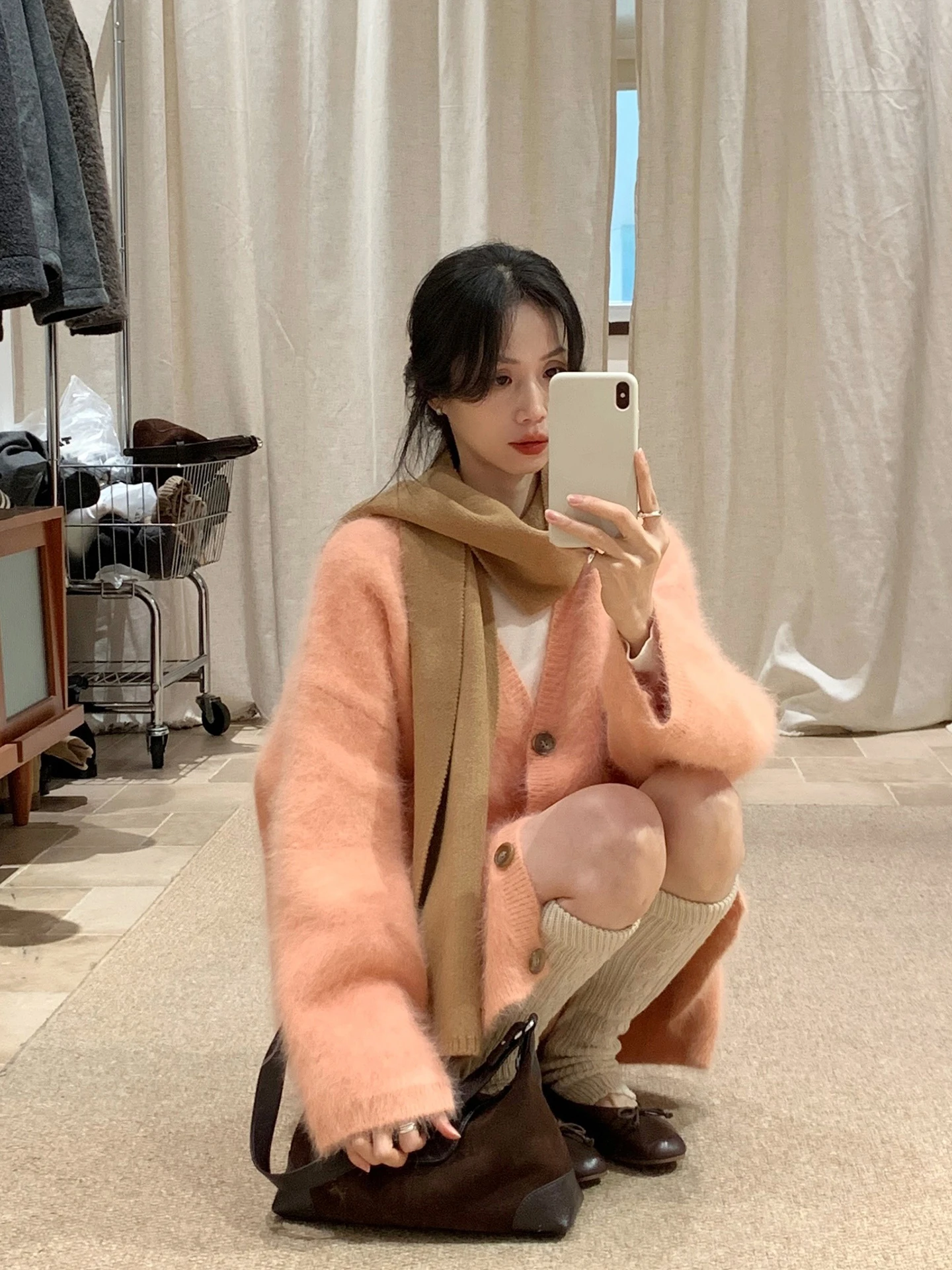 YNVN Gentle Lazy Sle Thiened Crane Velvet Knitted Cardigan Sweater Women's Midi Coat Autumn Winter Long Sve V-Ne Button
YNVN Gentle Lazy Sle Thiened Crane Velvet Knitted Cardigan Sweater Women's Midi Coat Autumn Winter Long Sve V-Ne Button