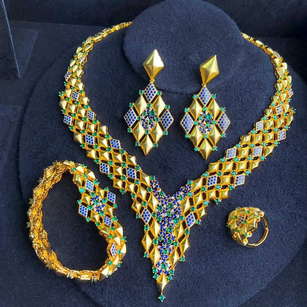 Soramoore New Original Fashion Luxury 4PCS Jewelry Sets Dubai Style Big Necklace Bangle Earrings Ring Jewelry Set Charm Female
Soramoore New Original Fashion Luxury 4PCS Jewelry Sets Dubai Style Big Necklace Bangle Earrings Ring Jewelry Set Charm Female
