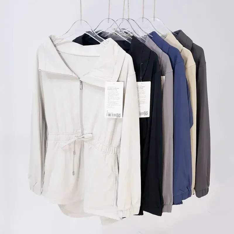 New Women's Waist Women's Extra Long Windproof Waist Collar Jacket Casual Sportswear Fashionable Polo Collar Jacket
New Women's Waist Women's Extra Long Windproof Waist Collar Jacket Casual Sportswear Fashionable Polo Collar Jacket
