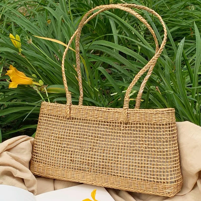 French handmade straw woven bag 2025 new summer hollow vacation beach bag ins fashion travel woven shoulder bag shoulder bag
French handmade straw woven bag 2025 new summer hollow vacation beach bag ins fashion travel woven shoulder bag shoulder bag