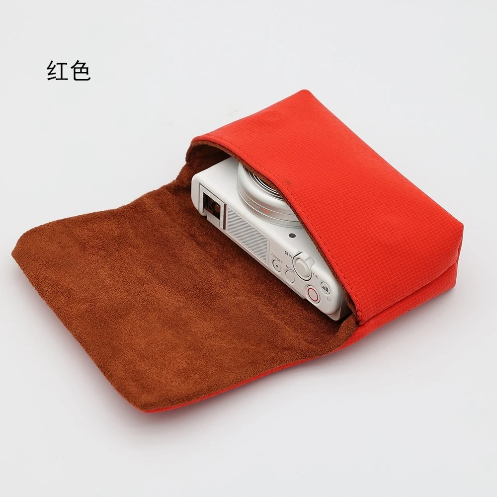 Soft Leather Protective Camera Travel Pouch Sleeve Camera Storage Bag For ZV1 ZVE10 LX10 RX100 GR3 Card Camera Bag
Soft Leather Protective Camera Travel Pouch Sleeve Camera Storage Bag For ZV1 ZVE10 LX10 RX100 GR3 Card Camera Bag