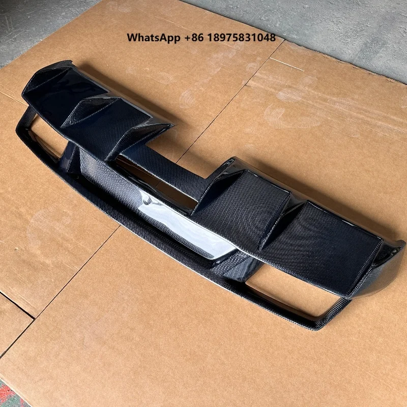 2008-2014 Model Year Suitable for ’Lamborghini Gallardo LP550 LP560 LP570 Upgraded DMC Type Carbon Fiber Rear Diffuser Body Kit
2008-2014 Model Year Suitable for ’Lamborghini Gallardo LP550 LP560 LP570 Upgraded DMC Type Carbon Fiber Rear Diffuser Body Kit