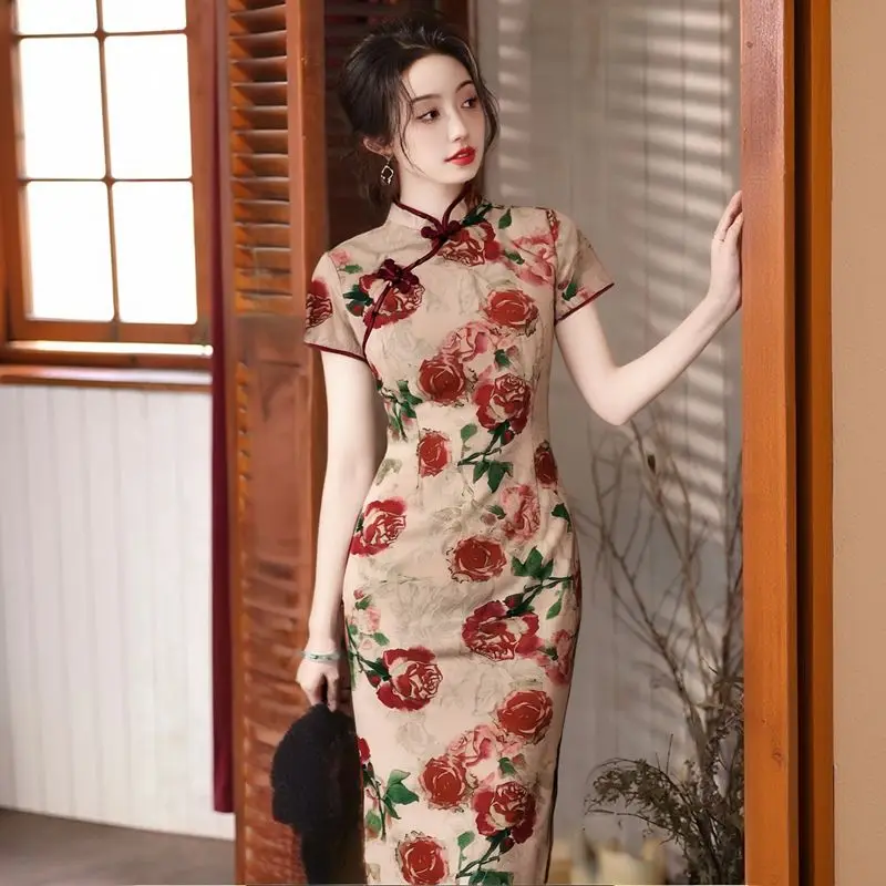 Chinese Style Women's Pink Cheongsam 2026 New Summer Improved Daily Flower Dress
Chinese Style Women's Pink Cheongsam 2026 New Summer Improved Daily Flower Dress