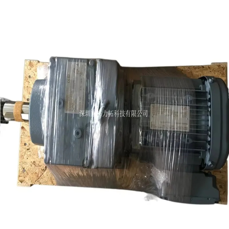 EDR Explosion-protected AC Motors R77/II2GD EDRE90L4 1.5KW Germany Brand New &
EDR Explosion-protected AC Motors R77/II2GD EDRE90L4 1.5KW Germany Brand New &